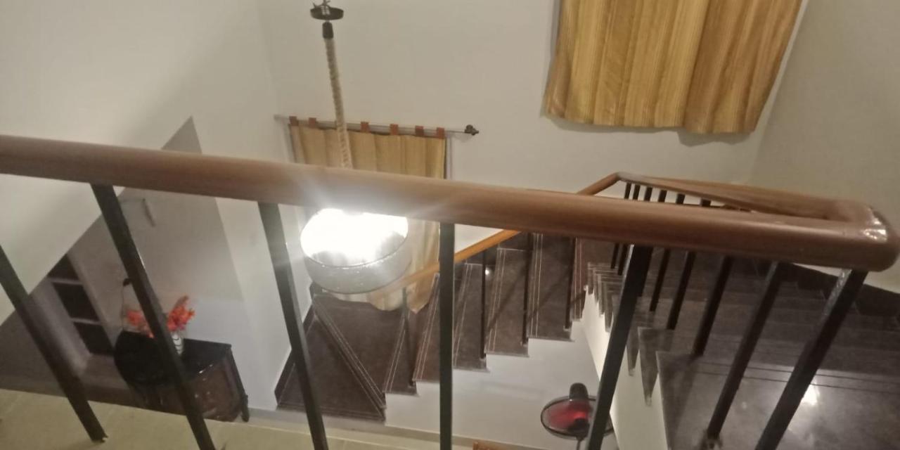 Advani Homestay Haora Экстерьер фото